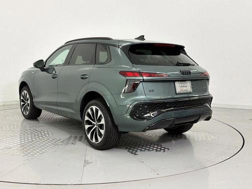 Sage Green Metallic 2026 Audi Q3 TFSI quattro S tronic