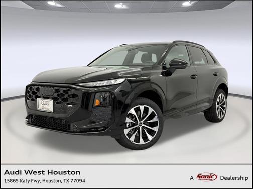 Mythos Black Metallic 2026 Audi Q3 TFSI quattro S tronic