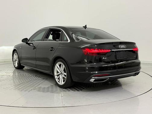 2023 Audi A4 45 S line Premium Plus