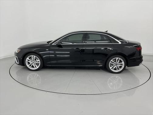 2023 Audi A4 45 S line Premium Plus
