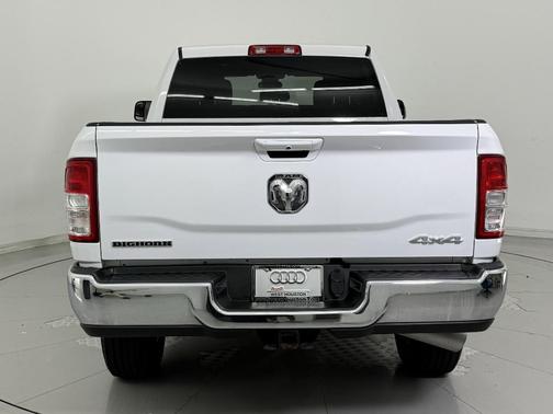 2021 RAM 3500 Big Horn Crew Cab 4x4 6'4' Box