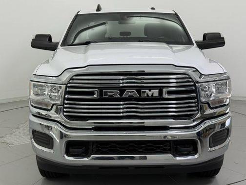 2021 RAM 3500 Big Horn Crew Cab 4x4 6'4' Box