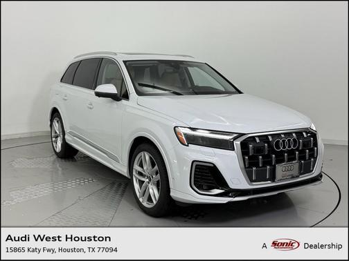 2025 Audi Q7 55 Premium Plus