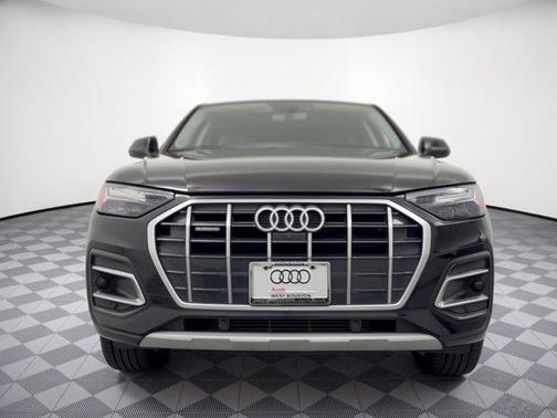 Brilliant Black 2023 Audi Q5 40 Premium Plus