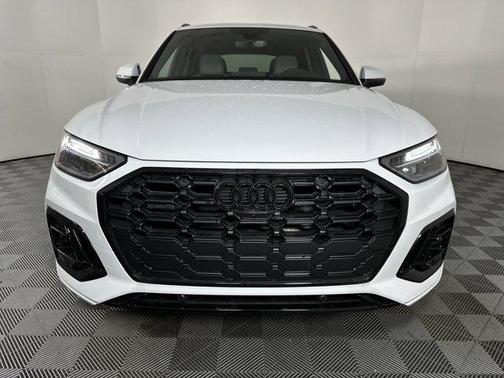 2025 Audi Q5 45 S line Premium Plus