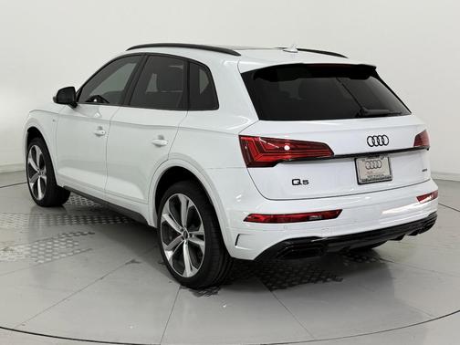 2025 Audi Q5 45 S line Premium Plus