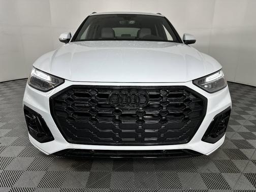 2025 Audi Q5 45 S line Premium Plus