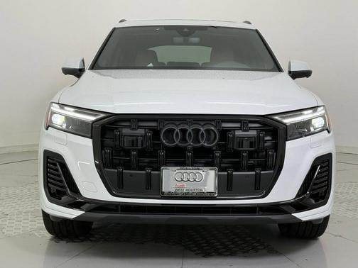 2026 Audi Q7 55 Premium Plus