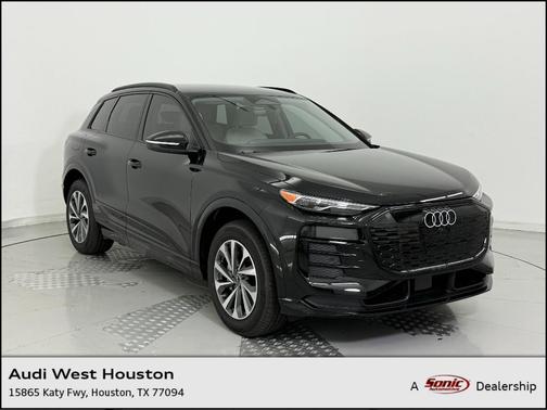 2025 Audi Q6 e-tron Premium quattro
