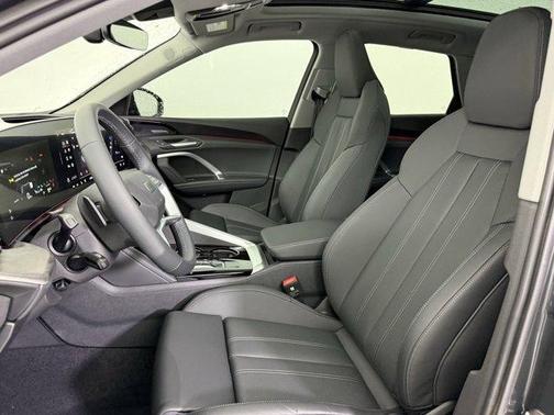 2025 Audi Q5 Premium Plus TFSI quattro S tronic