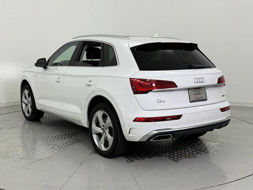 2025 Audi Q5 45 S line Premium Plus