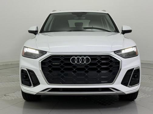 2025 Audi Q5 45 S line Premium Plus
