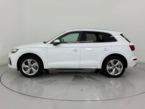 2025 Audi Q5 45 S line Premium Plus