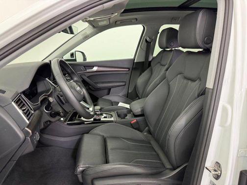 2025 Audi Q5 45 S line Premium Plus