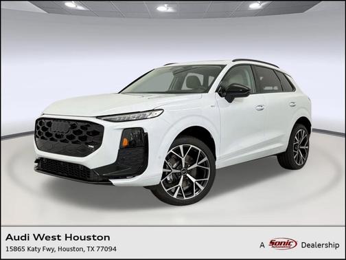 Glacier White Metallic 2026 Audi Q3 S line