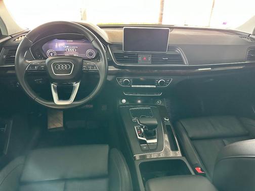 2019 Audi Q5 2.0T Premium Plus
