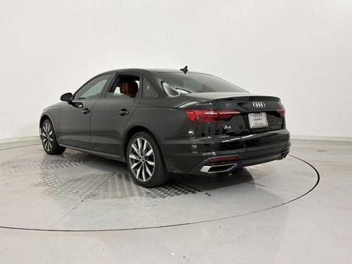 Mythos Black Metallic 2023 Audi A4 40 Premium Plus