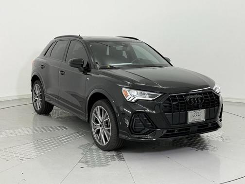 2025 Audi Q3 45 S line Premium Plus