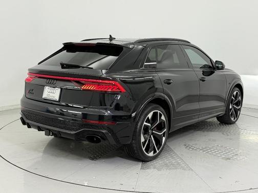 2022 Audi RS Q8 4.0T
