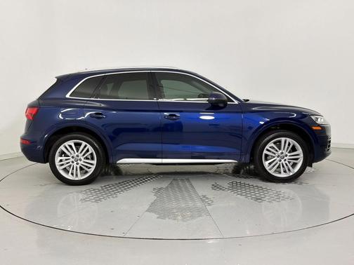 Blue 2019 Audi Q5 2.0T Premium Plus