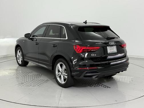 2024 Audi Q3 45 S line Premium Plus