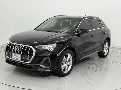 2024 Audi Q3 45 S line Premium Plus