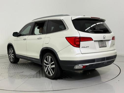 2016 Honda Pilot Elite