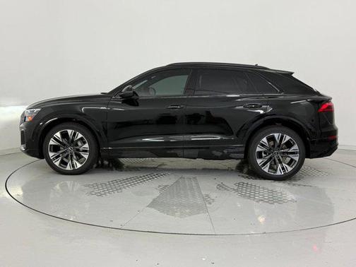 2026 Audi Q8 55 Premium Plus