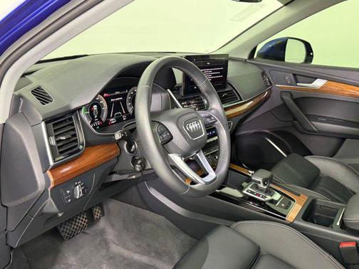 2022 Audi Q5 55 S line Premium
