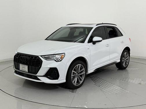 2024 Audi Q3 45 S line Premium Plus