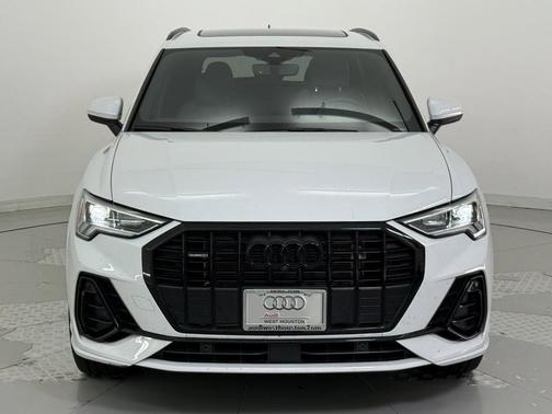 2024 Audi Q3 45 S line Premium Plus