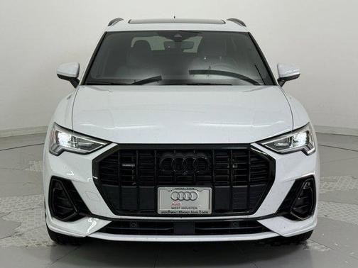 2024 Audi Q3 45 S line Premium Plus