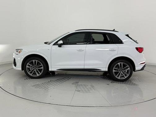 2024 Audi Q3 45 S line Premium Plus