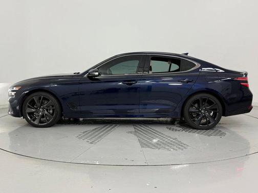2023 Genesis G70 2.0T RWD