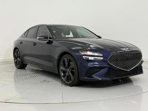 2023 Genesis G70 2.0T RWD