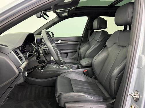 2019 Audi SQ5 3.0T Premium Plus