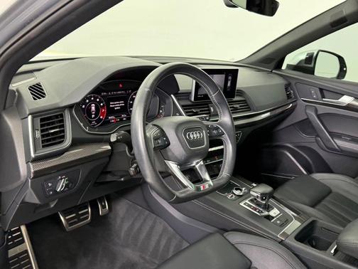 2019 Audi SQ5 3.0T Premium Plus