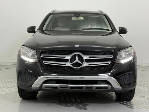 2017 Mercedes-Benz GLC 300 Base