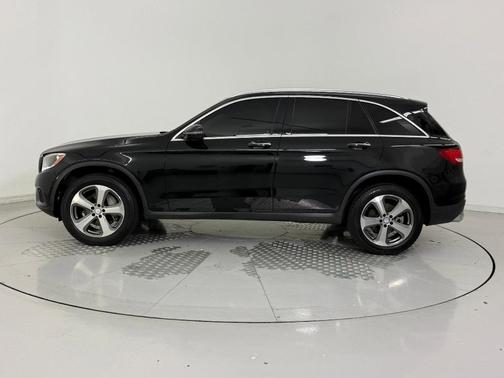 2017 Mercedes-Benz GLC 300 Base