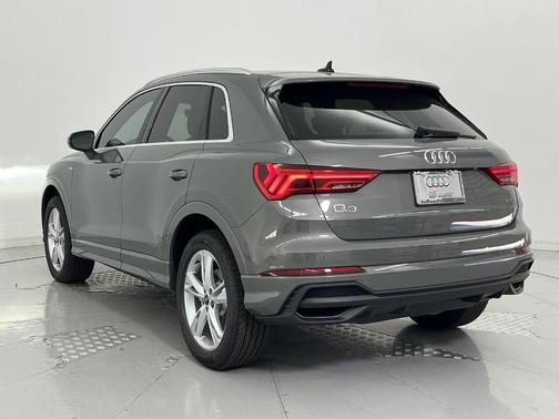 2024 Audi Q3 45 S line Premium Plus