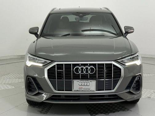 2024 Audi Q3 45 S line Premium Plus