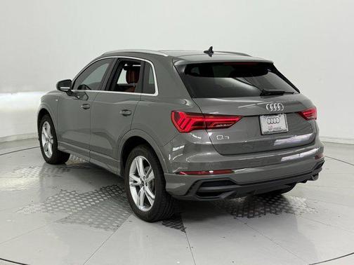 2024 Audi Q3 45 S line Premium Plus