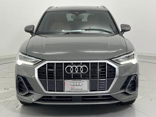 2024 Audi Q3 45 S line Premium Plus