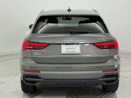 2024 Audi Q3 45 S line Premium Plus