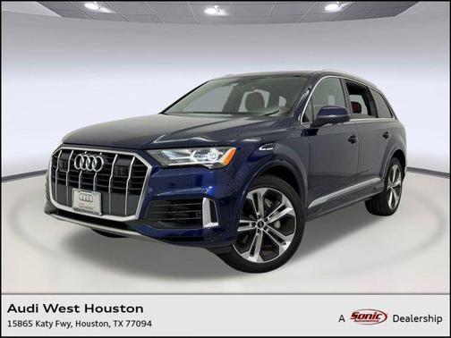 2022 Audi Q7 55 Premium Plus