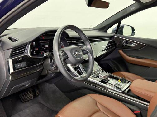 2022 Audi Q7 55 Premium Plus