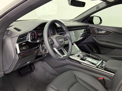 2026 Audi Q8 55 Premium Plus