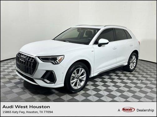 2021 Audi Q3 45 S line Premium Plus
