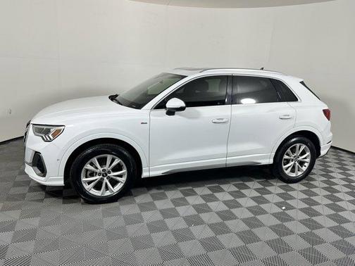 2021 Audi Q3 45 S line Premium Plus