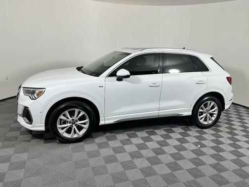 2021 Audi Q3 45 S line Premium Plus
